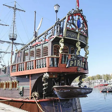 דירה Royal Maris 6 - Najlepsza Lokalizacja W Ustce, Blisko Plazy I Portu, Bezplatny Parking, Scicsle Centrum אוסטקה