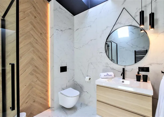 Royal Maris 6 - Najlepsza Lokalizacja W Ustce, Blisko Plazy I Portu, Bezplatny Parking, Scicsle Centrum Lägenhet Ustka