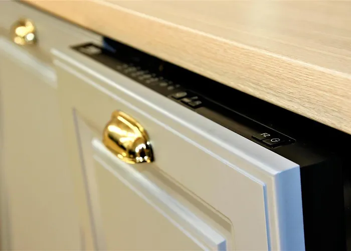 Royal Maris 6 - Najlepsza Lokalizacja W Ustce, Blisko Plazy I Portu, Bezplatny Parking, Scicsle Centrum Lägenhet Ustka